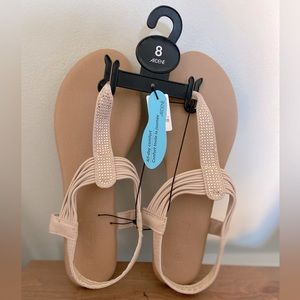 🧡 Brand New Sandals - Size 8